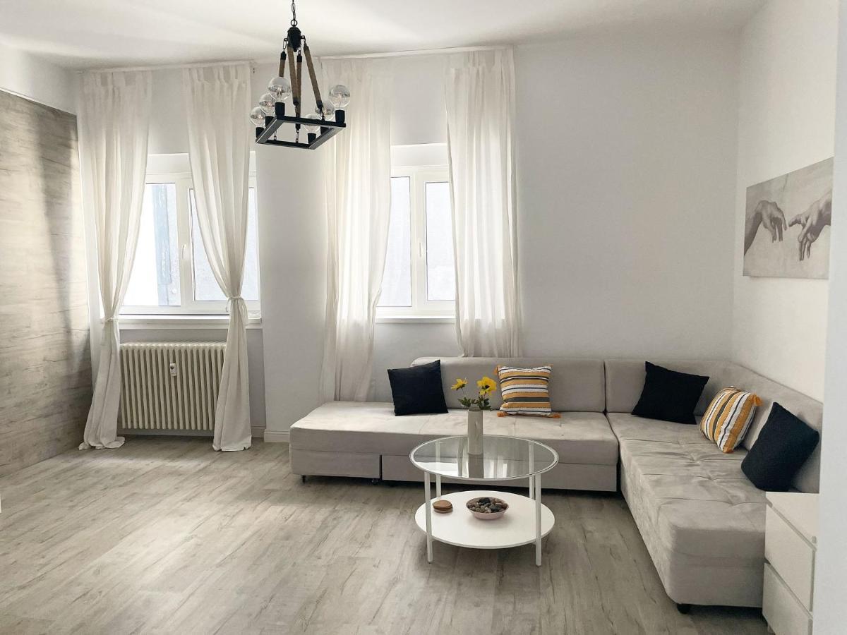 White Apartment Bucharest Exterior photo